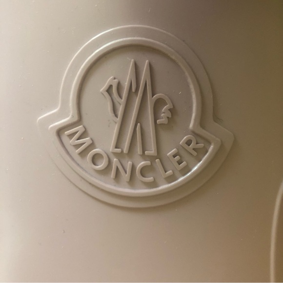 NIB $550 Moncler Loftgrip Block Heel Rain Boot 11US / 41EU, PINK! - Picture 11 of 15